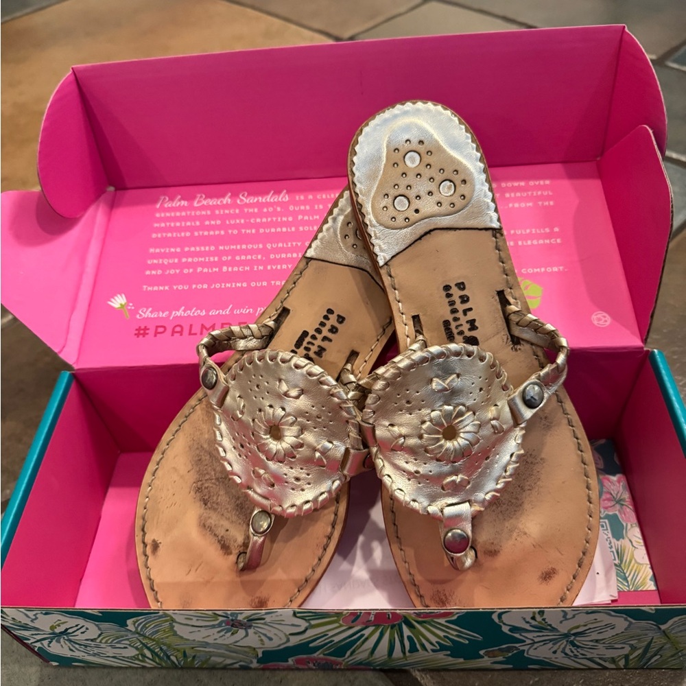 Palm Beach Sandals in Silver and Tan